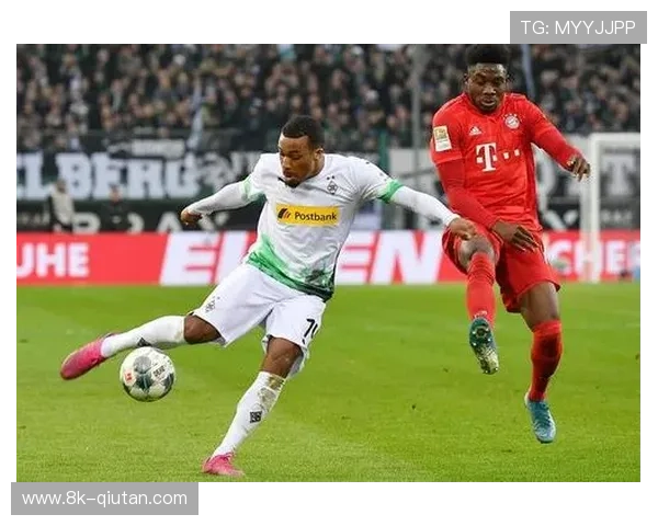 云达不莱梅1-1门兴格拉德巴赫,双方攻强守弱特点尽显 云达不莱梅1-1门兴格拉德巴赫,双方攻强守弱特点尽显