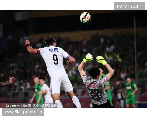 “斯图加特1-0小胜弗赖堡，豪取联赛七轮不败”